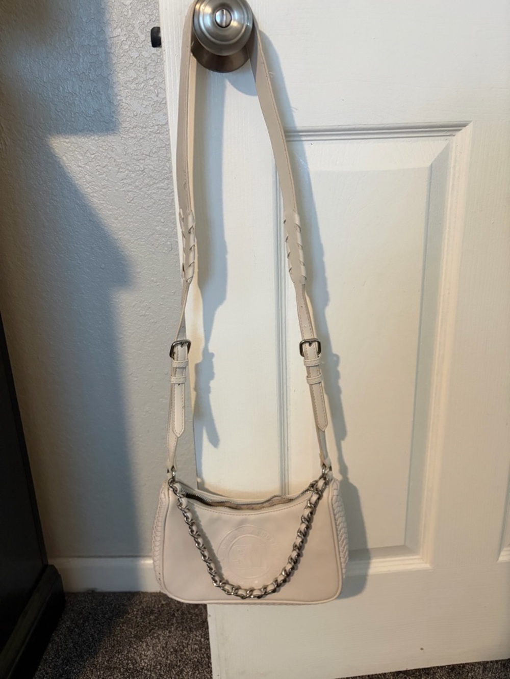 Steve Madden Cream Crossbody Bag with Silver Chain